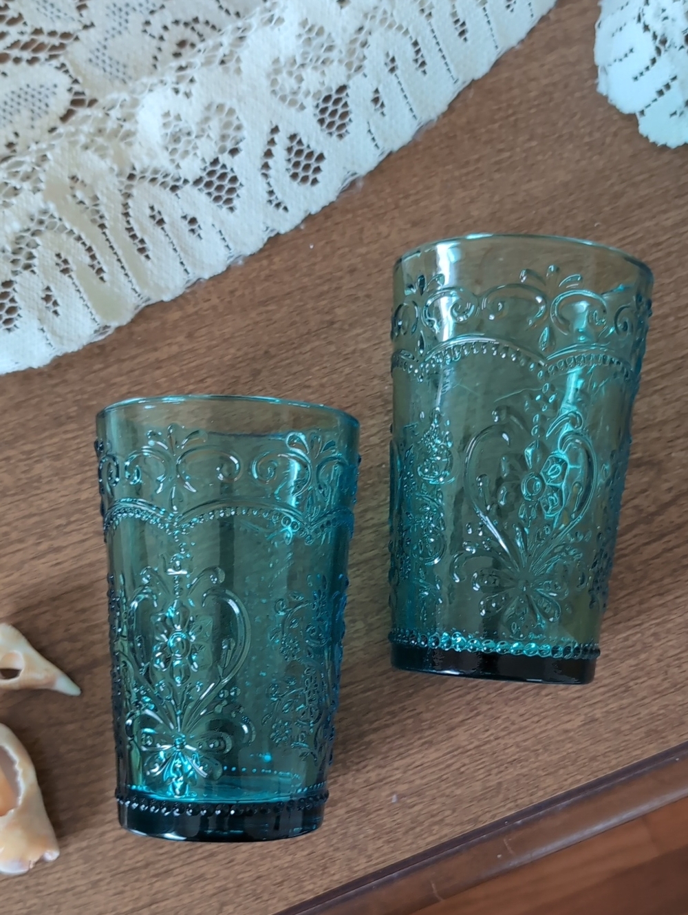 Pioneer Woman Amelia Teal Blue Embossed Glass Tumbler Set - Home Dining 15oz Set - Picture 6 of 9